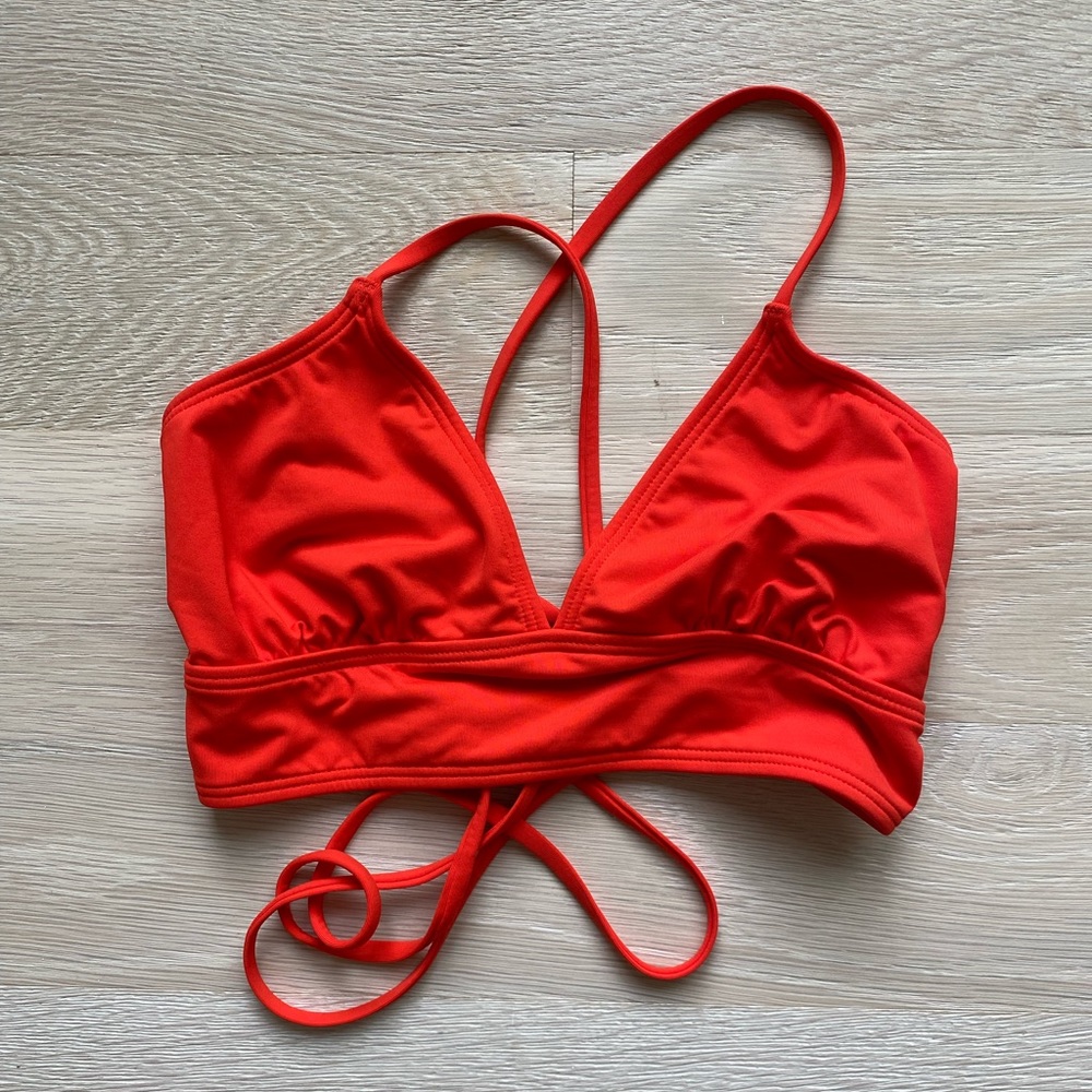Red Athleta bikini top, size XXS